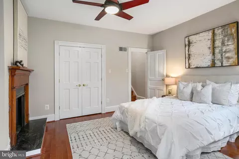 304 C St NE, Washington, DC 20002 photo 17