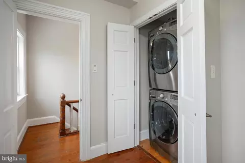 304 C St NE, Washington, DC 20002 photo 26