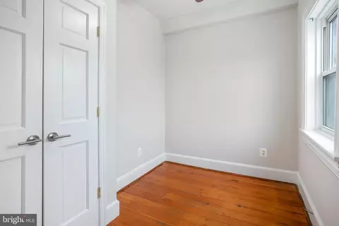 304 C St NE, Washington, DC 20002 photo 25