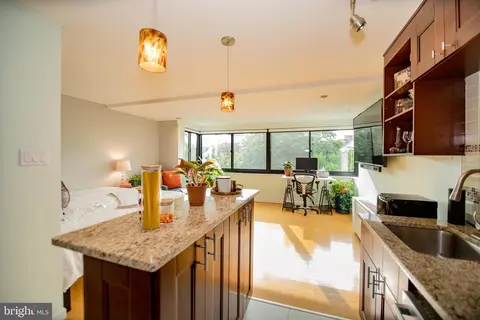 1601 18th St NW #518, Washington, DC 20009