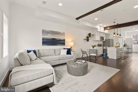 4725 3rd Pl NW #3, Washington, DC 20011 photo 2