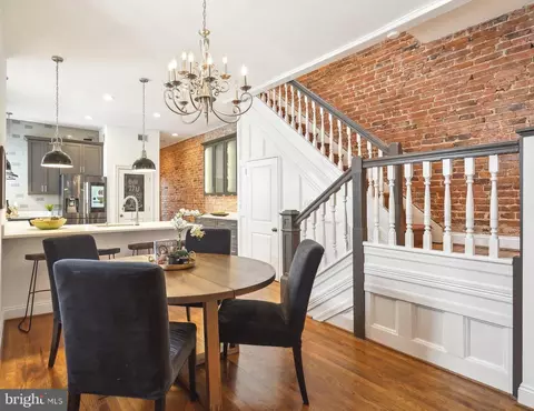 77 U St NW #UPPER, Washington, DC 20001