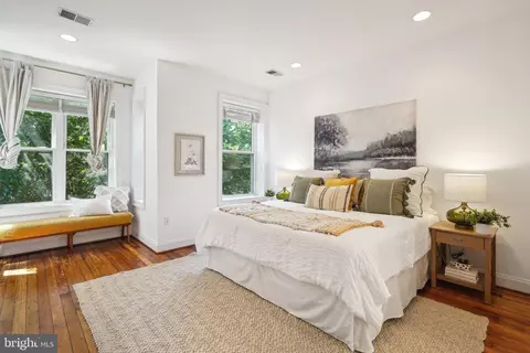 77 U St NW #UPPER, Washington, DC 20001 photo 17