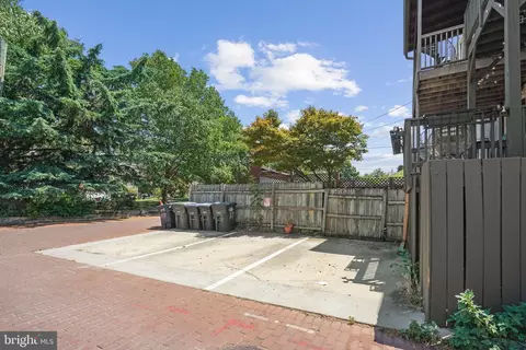 77 U St NW #UPPER, Washington, DC 20001 photo 29