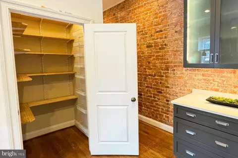 77 U St NW #UPPER, Washington, DC 20001 photo 9