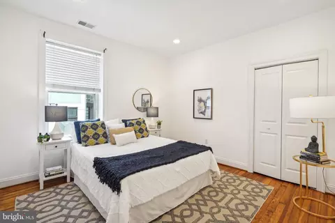 77 U St NW #UPPER, Washington, DC 20001 photo 21