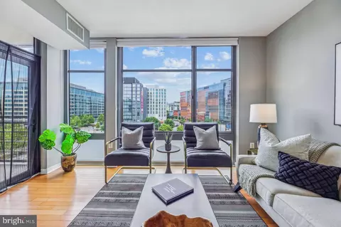 475 K St NW #610, Washington, DC 20001