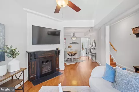 605 Acker Pl NE, Washington, DC 20002 photo 6