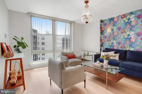 1260 21st St NW #805, Washington, DC 20036