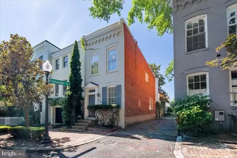 3326 Volta Pl NW, Washington, DC 20007