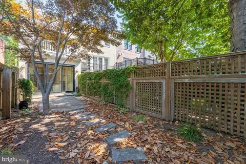 Exterior - 3326 Volta Pl NW, Washington, DC 20007 photo 3 of 4