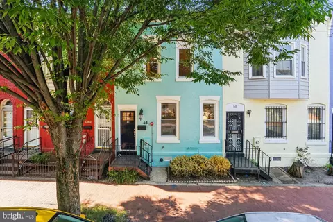 48 Bates St NW, Washington, DC 20001