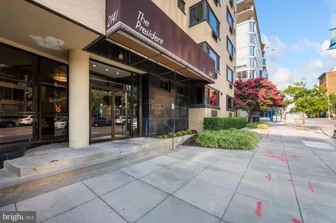 2141 I St NW #514, Washington, DC 20037