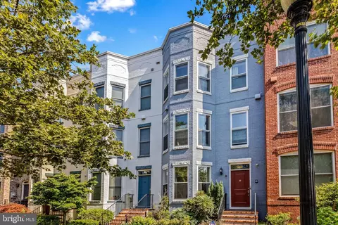 328 I St SE, Washington, DC 20003 photo 37