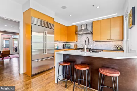 328 I St SE, Washington, DC 20003 photo 14