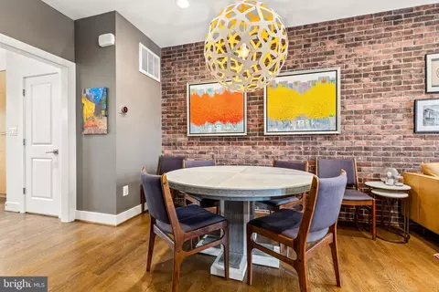 328 I St SE, Washington, DC 20003 photo 12