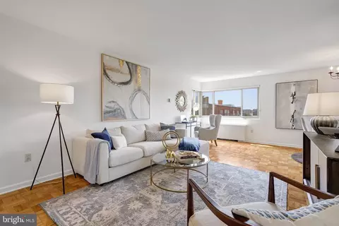 4600 Connecticut Ave NW #910, Washington, DC 20008