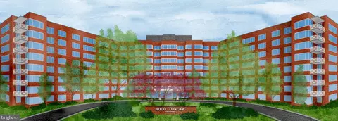 4000 Tunlaw Rd NW #1004, Washington, DC 20007