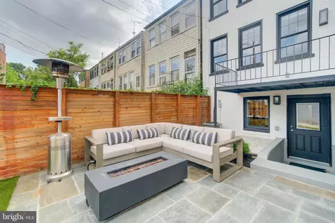 244 10th St SE, Washington, DC 20003 photo 19