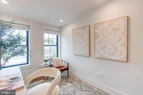 244 10th St SE, Washington, DC 20003 photo 32