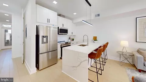 909 11th St NE, Washington, DC 20002 photo 35