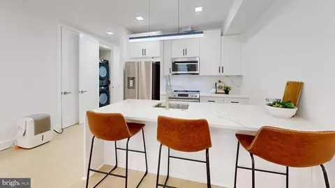 909 11th St NE, Washington, DC 20002 photo 37