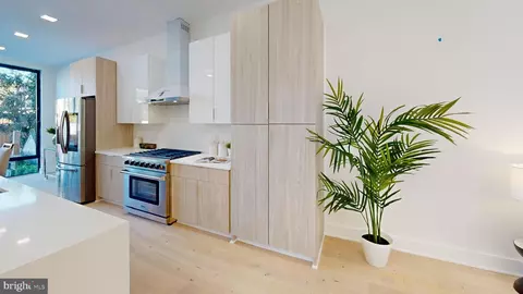 909 11th St NE, Washington, DC 20002 photo 36