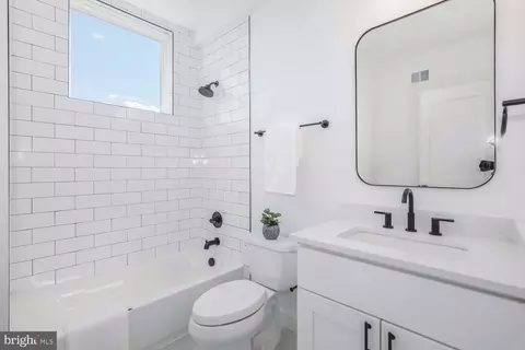 1020 Florida Ave NE #10, Washington, DC 20002 photo 25