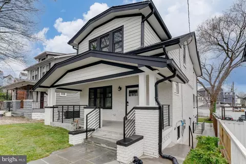 3414 S Dakota NE, Washington, DC 20018