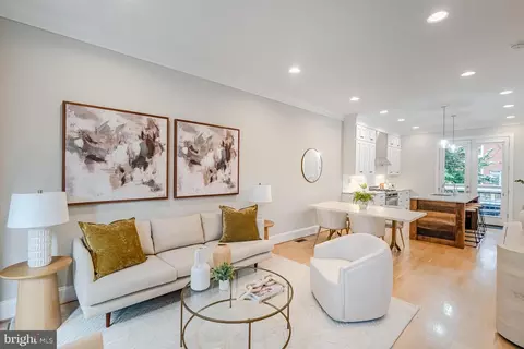 1203 Linden Pl NE, Washington, DC 20002