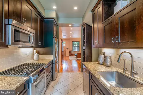 1232 Walter St SE, Washington, DC 20003 photo 12
