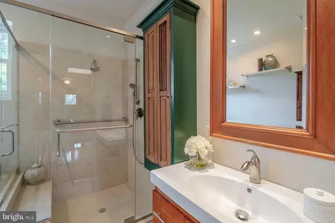 1232 Walter St SE, Washington, DC 20003 photo 23