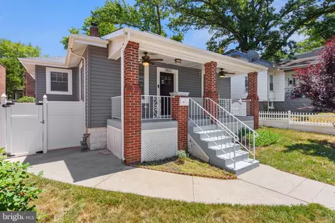 1802 24th Pl SE, Washington, DC 20020