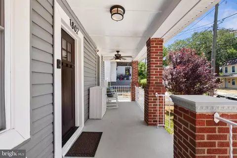 Exterior - 1802 24th Pl SE, Washington, DC 20020 photo 2 of 11