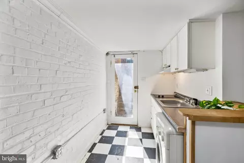 Other - 321 4th St SE, Washington, DC 20003 photo 10 of 11