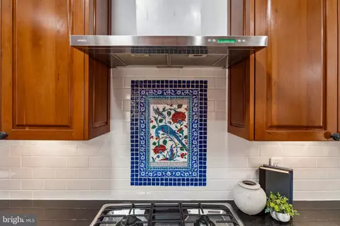 Kitchen - 321 4th St SE, Washington, DC 20003 photo 2 of 4