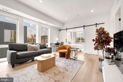 Living - 14 P St NW #303, Washington, DC 20001 photo 1 of 2