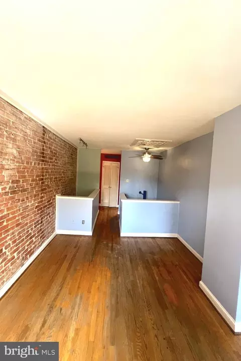 631 11th St NE, Washington, DC 20002 photo 6
