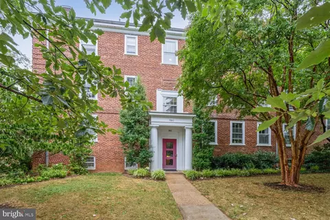 3841 Newark St NW #C453, Washington, DC 20016