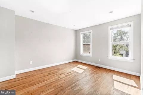 1135 7th St NE, Washington, DC 20002 photo 6