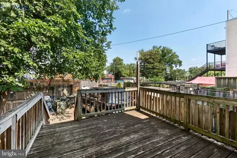 1135 7th St NE, Washington, DC 20002 photo 10