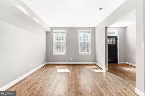 1135 7th St NE, Washington, DC 20002 photo 2