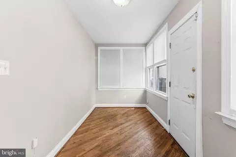 1135 7th St NE, Washington, DC 20002 photo 4