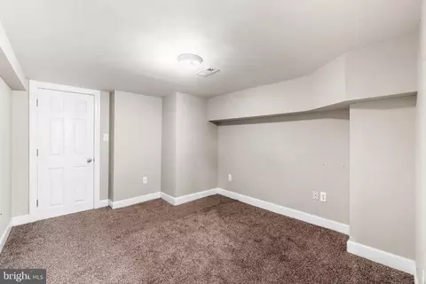 1135 7th St NE, Washington, DC 20002 photo 8