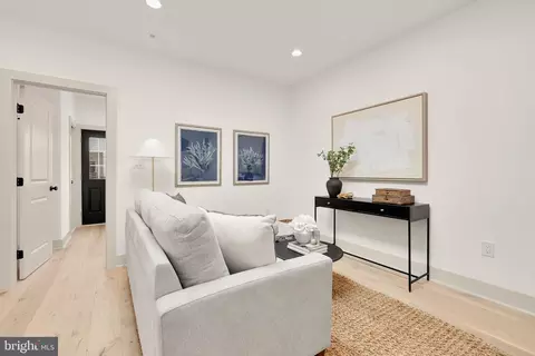 1114 Penn St NE #3, Washington, DC 20002 photo 8