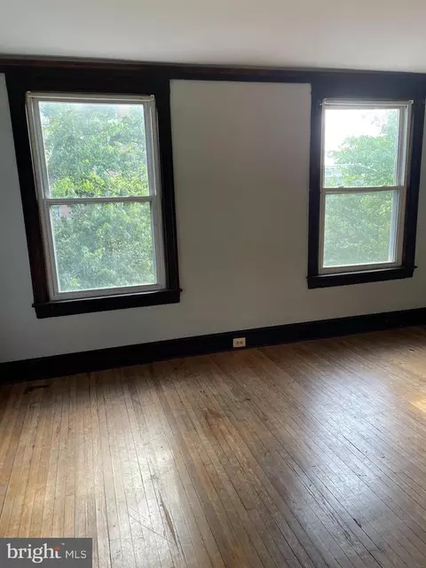 417 11th St NE, Washington, DC 20002 photo 5