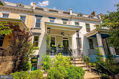 533 Kenyon St NW, Washington, DC 20010