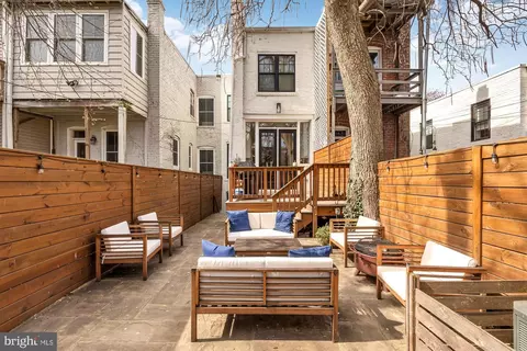 Exterior - 815 10th St NE, Washington, DC 20002 photo 6 of 9