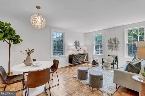 2729 Ordway St NW #2, Washington, DC 20008