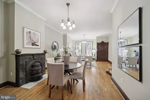 302 10th St SE, Washington, DC 20003 photo 6
